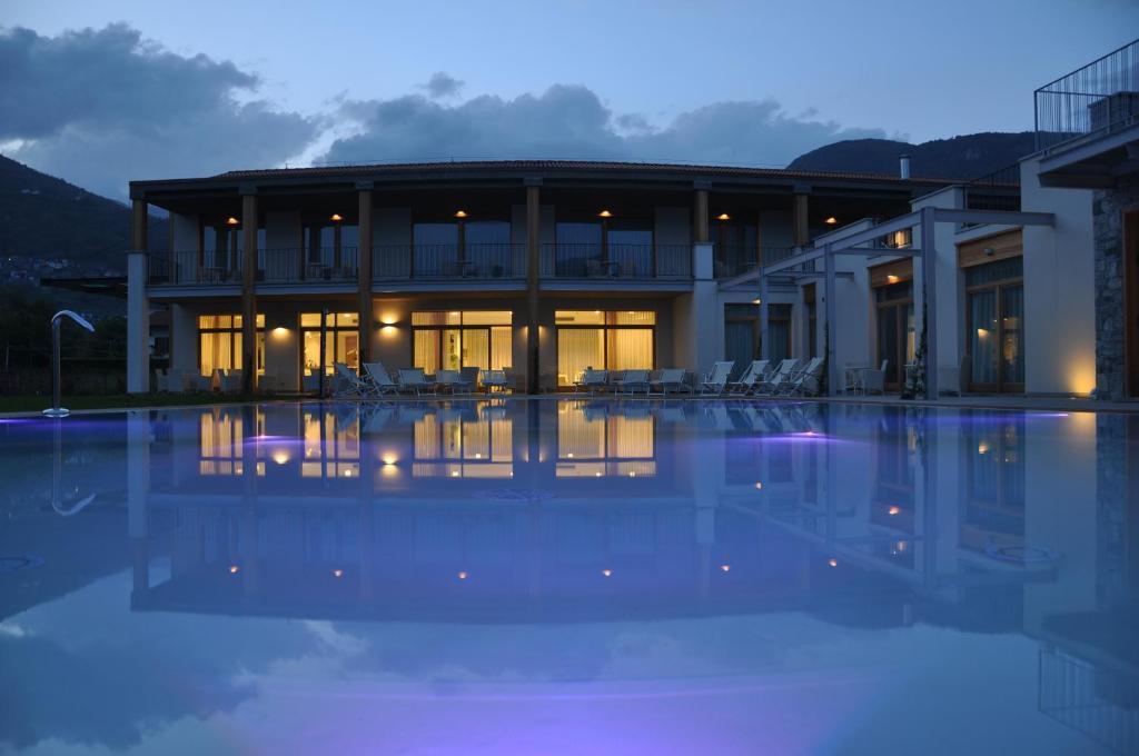 Tullio Hotel Граведона Екстериор снимка